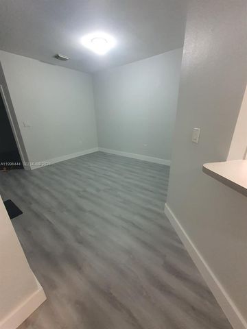 16648 SW 83rd Ln 16648, Miami, FL 33193