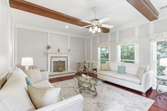 2053 JOHNSON RD, Germantown, TN 38139