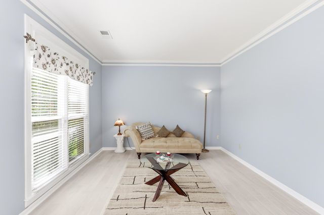 2053 JOHNSON RD, Germantown, TN 38139