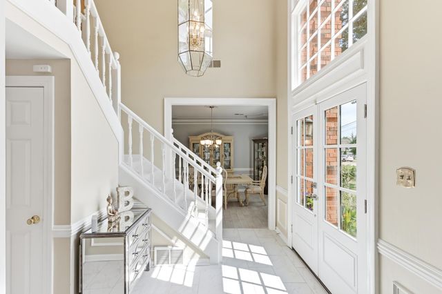 2053 JOHNSON RD, Germantown, TN 38139