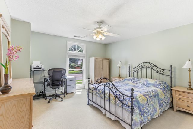 2053 JOHNSON RD, Germantown, TN 38139