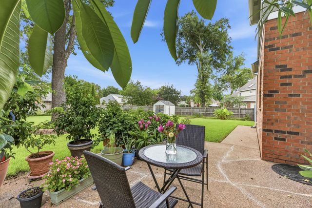 2053 JOHNSON RD, Germantown, TN 38139