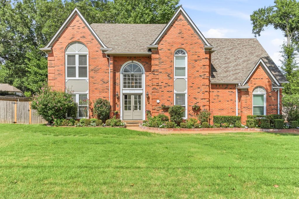 2053 JOHNSON RD, Germantown, TN 38139