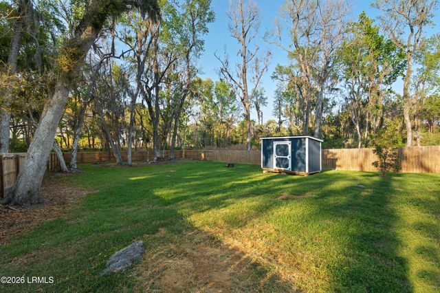 119 Teal Bluff Boulevard, Seabrook, SC 29940