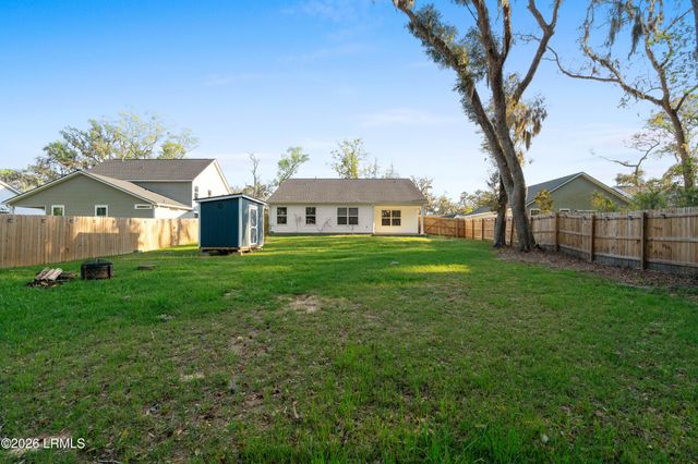 119 Teal Bluff Boulevard, Seabrook, SC 29940