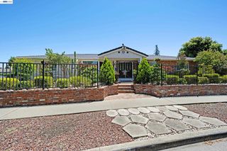 1742 Mendocino Dr, Concord, CA 94521