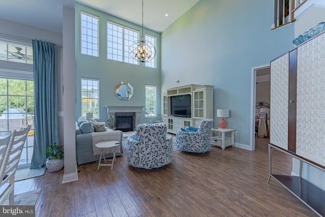 176 ARBORRIDGE DR, Forked River, NJ 08731
