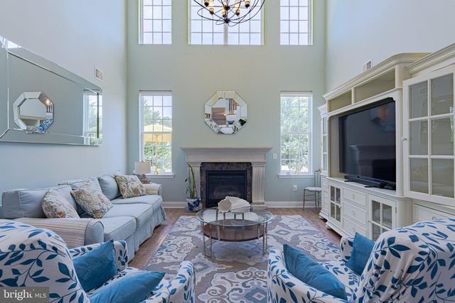 176 ARBORRIDGE DR, Forked River, NJ 08731