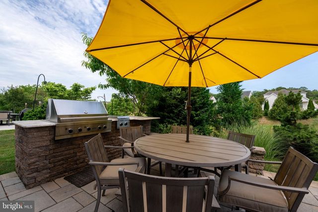 176 ARBORRIDGE DR, Forked River, NJ 08731
