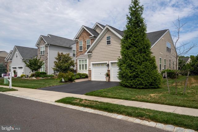 176 ARBORRIDGE DR, Forked River, NJ 08731