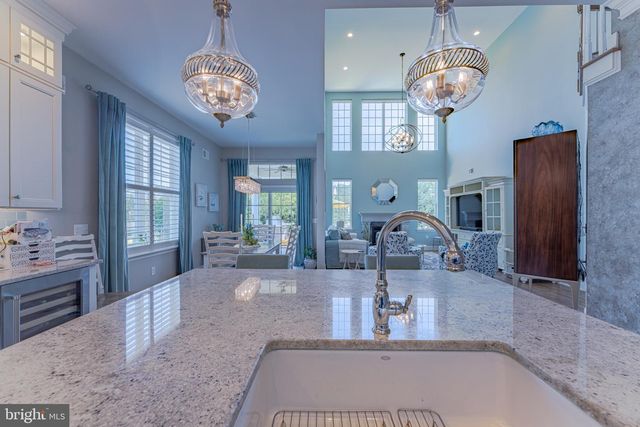 176 ARBORRIDGE DR, Forked River, NJ 08731
