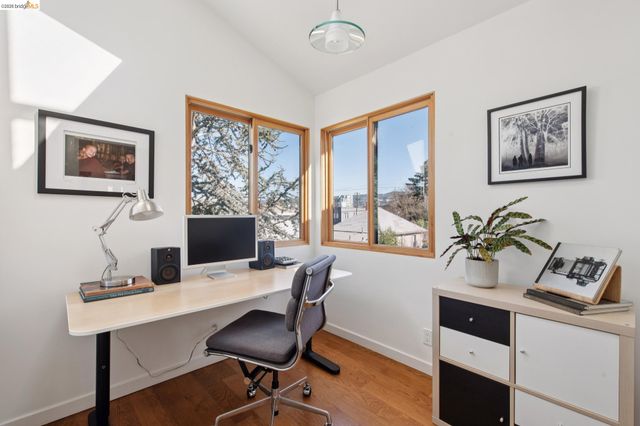1260 63Rd St, Emeryville, CA 94608