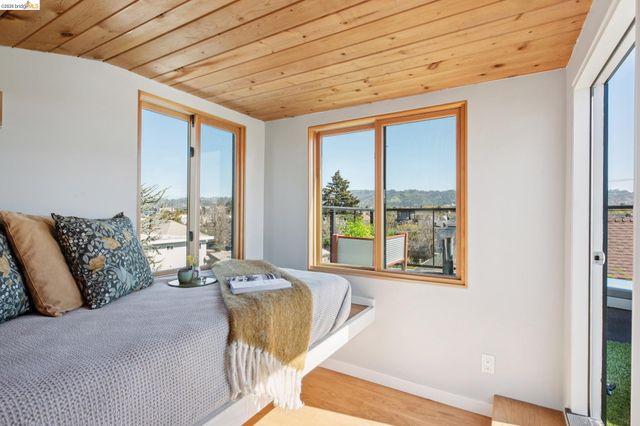 1260 63Rd St, Emeryville, CA 94608