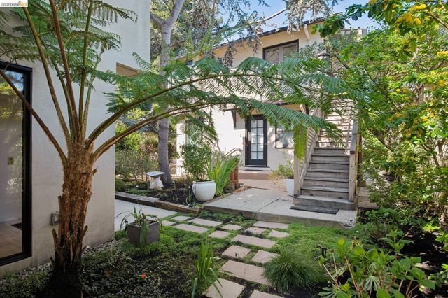 1260 63Rd St, Emeryville, CA 94608