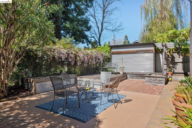 1260 63Rd St, Emeryville, CA 94608