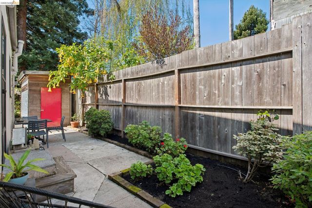 1260 63Rd St, Emeryville, CA 94608