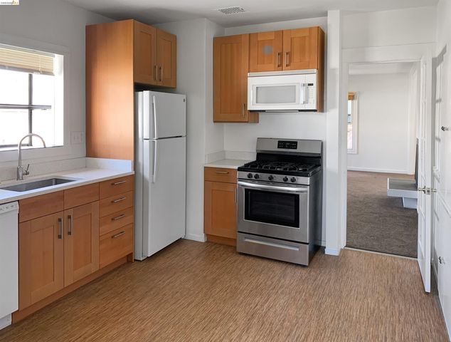 1260 63Rd St, Emeryville, CA 94608