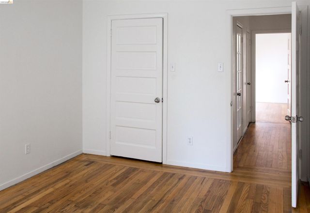 1260 63Rd St, Emeryville, CA 94608