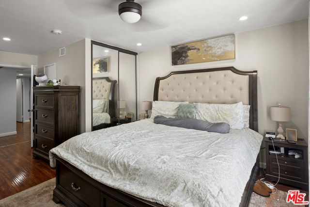 620 W Hyde Park Boulevard 103, Inglewood, CA 90302