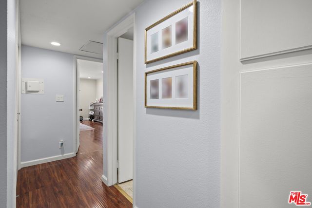 620 W Hyde Park Boulevard 103, Inglewood, CA 90302