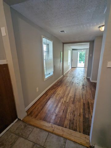 1556 CANE AVE, Memphis, TN 38106