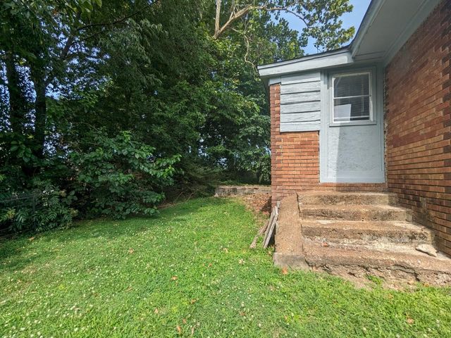 1556 CANE AVE, Memphis, TN 38106