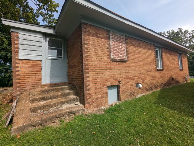 1556 CANE AVE, Memphis, TN 38106