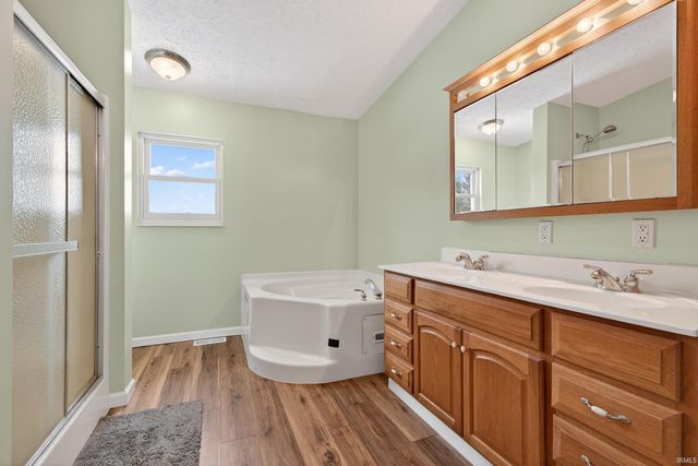 1337 S Old US HWY 31, Rochester, IN 46975