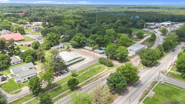 3323 Church St, Slaughter, LA 70777