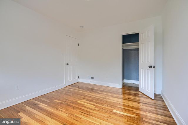 5 CARDINAL RD, Baltimore, MD 21221