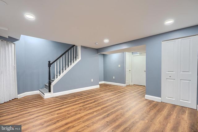 5 CARDINAL RD, Baltimore, MD 21221