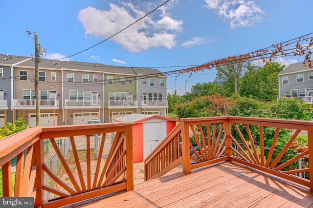 5 CARDINAL RD, Baltimore, MD 21221