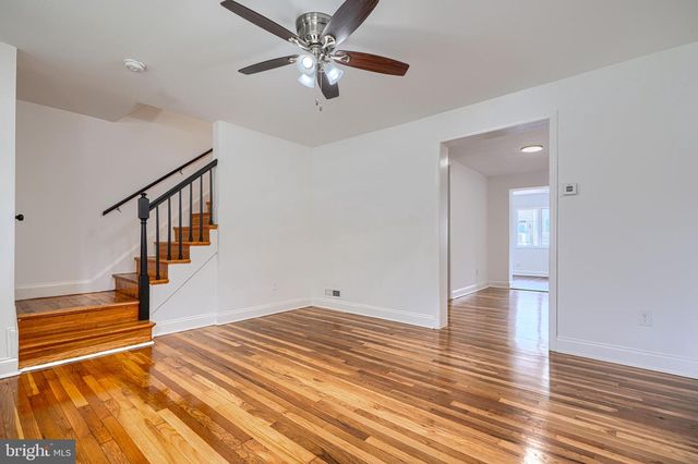 5 CARDINAL RD, Baltimore, MD 21221