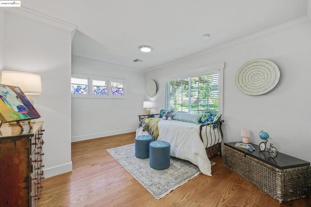 1146 Masonic Ave, Albany, CA 94706