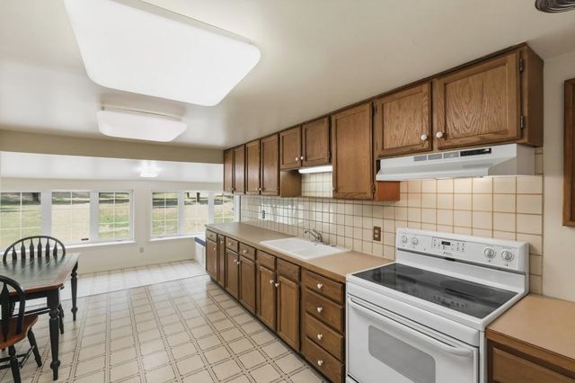 14424 S Cheney-Spokane Rd, Cheney, WA 99004