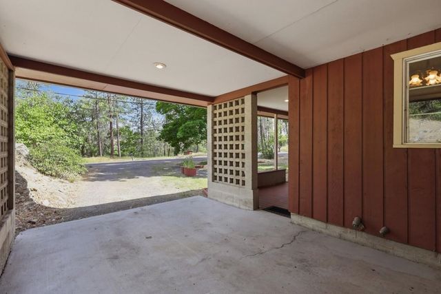 14424 S Cheney-Spokane Rd, Cheney, WA 99004