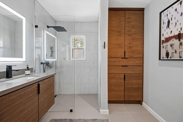 1831 Palm Street, Houston, TX 77004