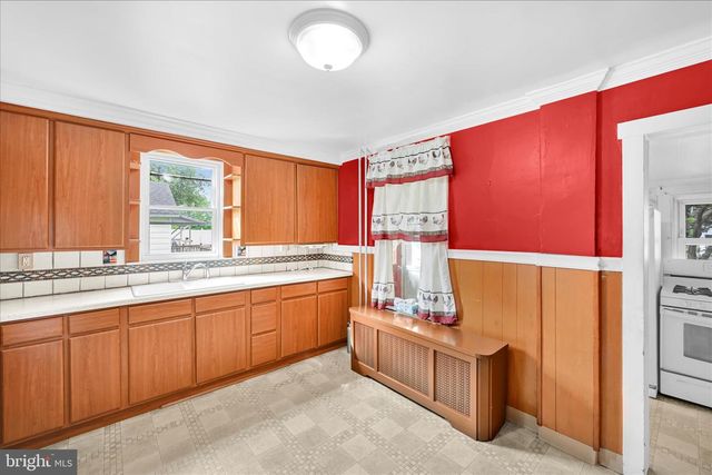 1666 WARD ST, Marcus Hook, PA 19061