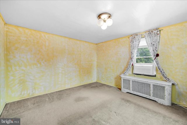 1666 WARD ST, Marcus Hook, PA 19061