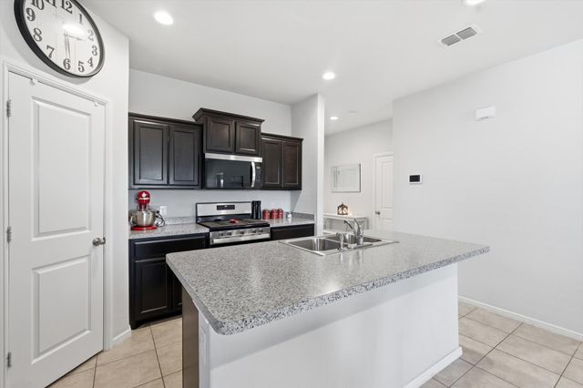 16409 Marinette Court, Justin, TX 76247