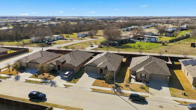 16409 Marinette Court, Justin, TX 76247