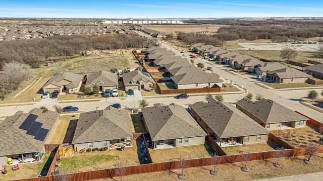 16409 Marinette Court, Justin, TX 76247