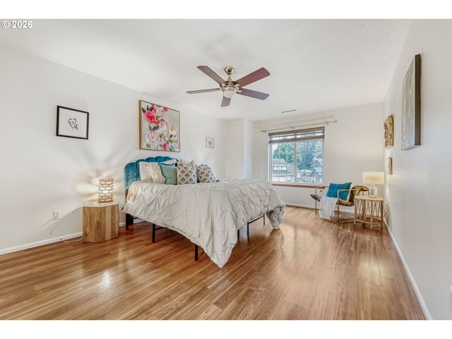 15975 Se MARY ANN Ln, Milwaukie, OR 97267