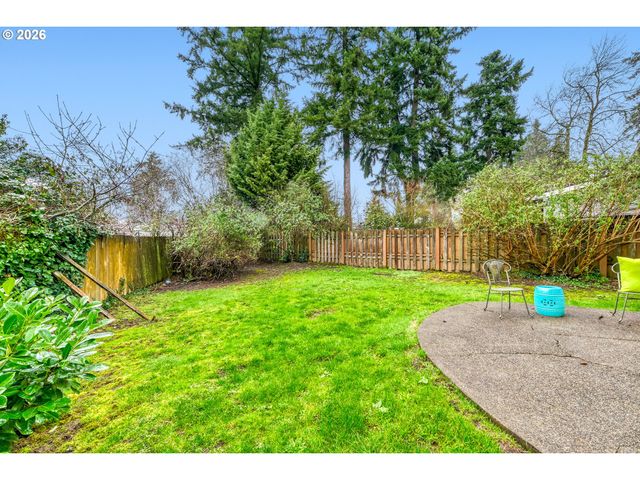 15975 Se MARY ANN Ln, Milwaukie, OR 97267