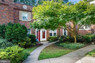 1400 S BARTON ST S #424, Arlington, VA 22204