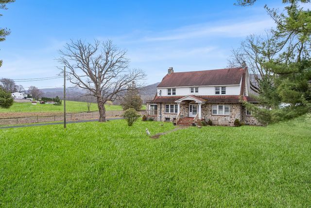 183 E Main Street, Washingtonville, NY 10992