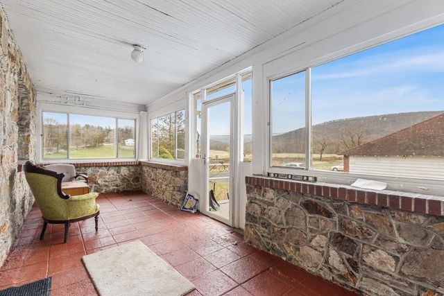 183 E Main Street, Washingtonville, NY 10992
