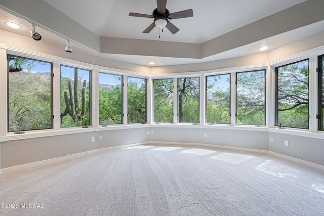 6200 N Desert Moon Loop, Tucson, AZ 85750