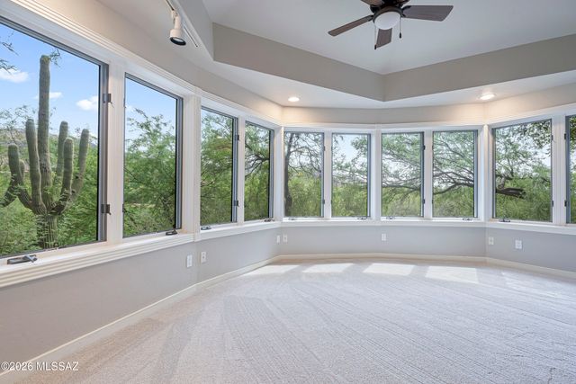 6200 N Desert Moon Loop, Tucson, AZ 85750
