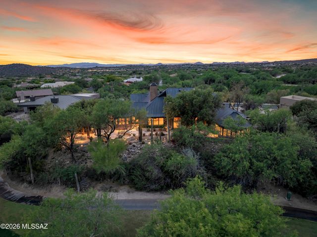 6200 N Desert Moon Loop, Tucson, AZ 85750